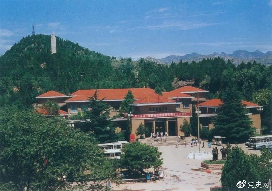 1978年5月26日，西柏坡中共中央舊址和紀(jì)念館同時(shí)對(duì)外開(kāi)放。